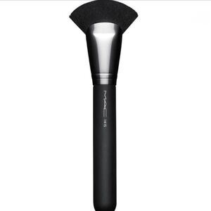 MAC 141S Synthetic Face Fan Bush